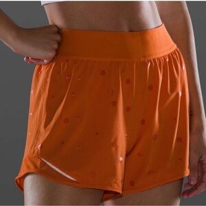 Lululemon Hotty Hot Short 4”
